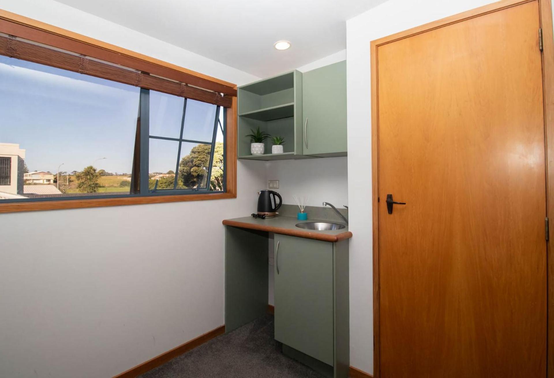 Beachfront Bliss On Wanaka Terrace Villa New Plymouth Bagian luar foto