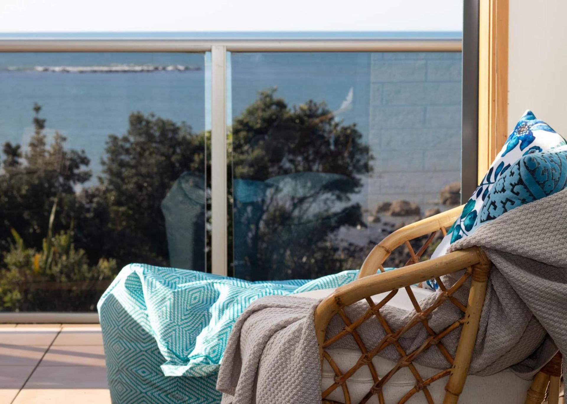 Beachfront Bliss On Wanaka Terrace Villa New Plymouth Bagian luar foto