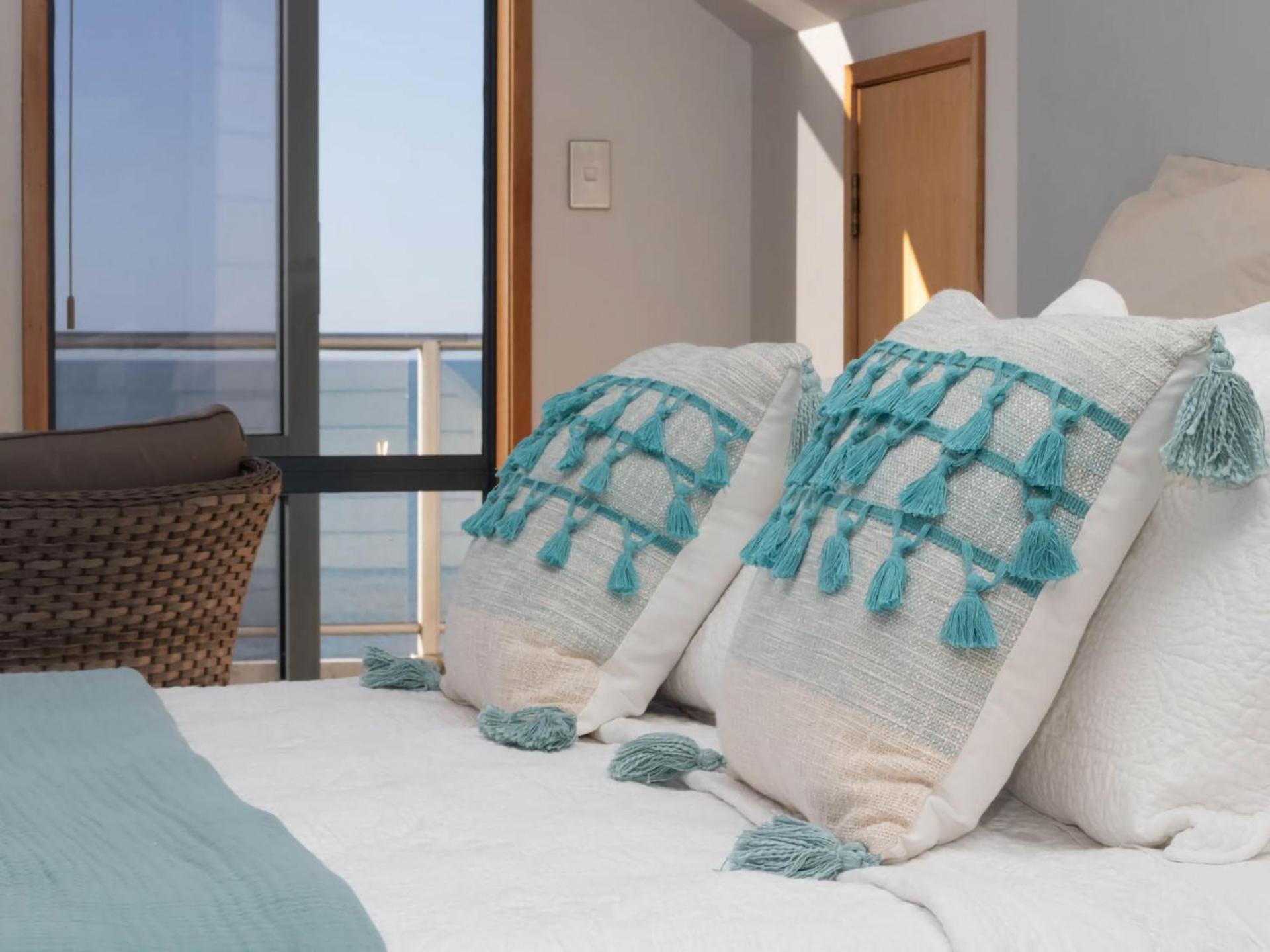 Beachfront Bliss On Wanaka Terrace Villa New Plymouth Bagian luar foto